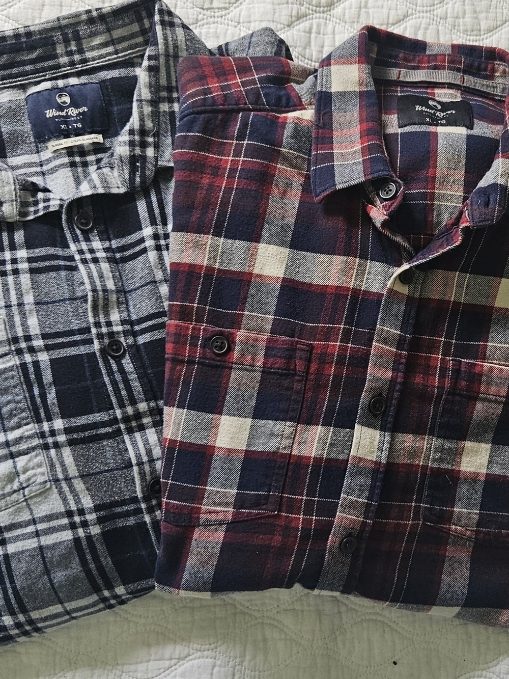 Wind Rover Men's Red & Navy Plaid Flannel Shirts- SIZE XL